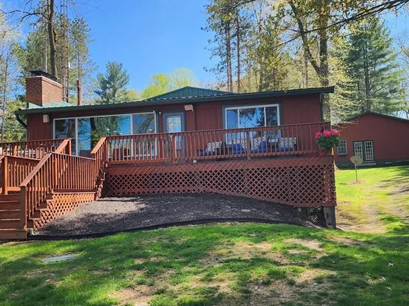 211 Yacht Point Dr, Lucas, OH 44843