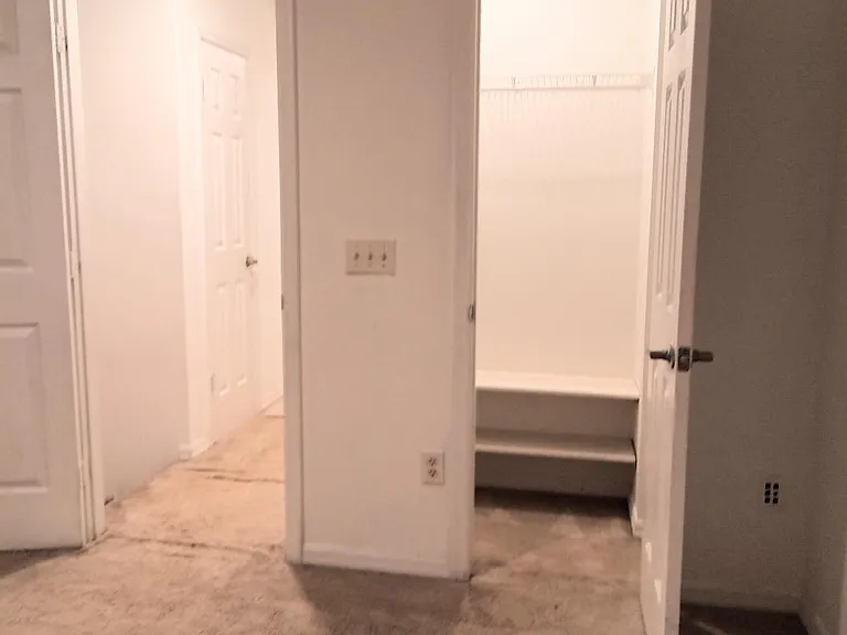 926 Washington Palm Loop — Photo 9