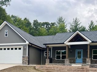 129 Laswell Ln, Crossville, TN 38558