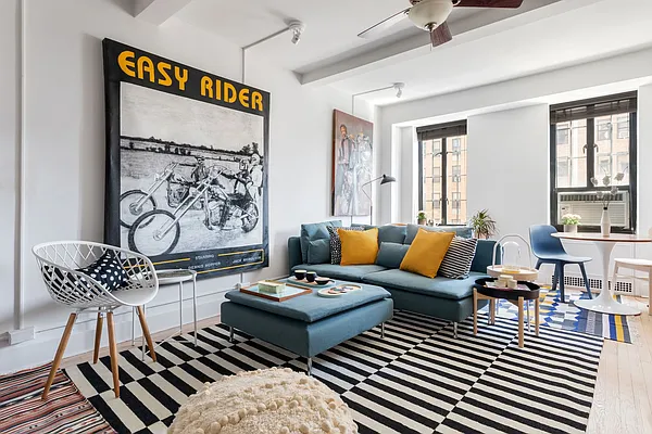 Sold by Compass | media 10