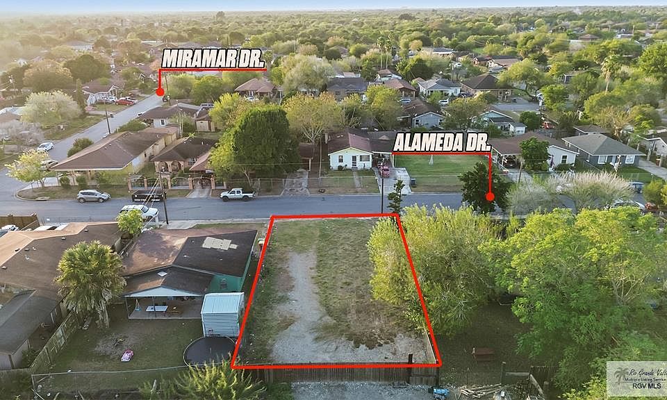1st image of 2803 Alameda Dr