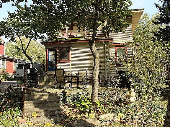 4th image of 1830 S Sterling Ave
