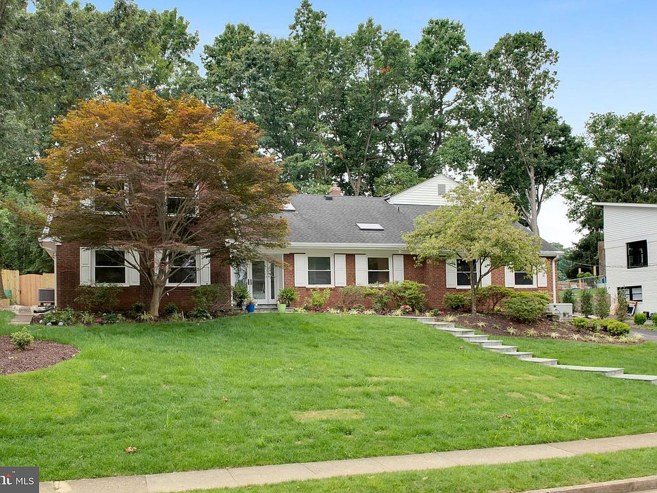 1st image of 1440 Highwood Dr