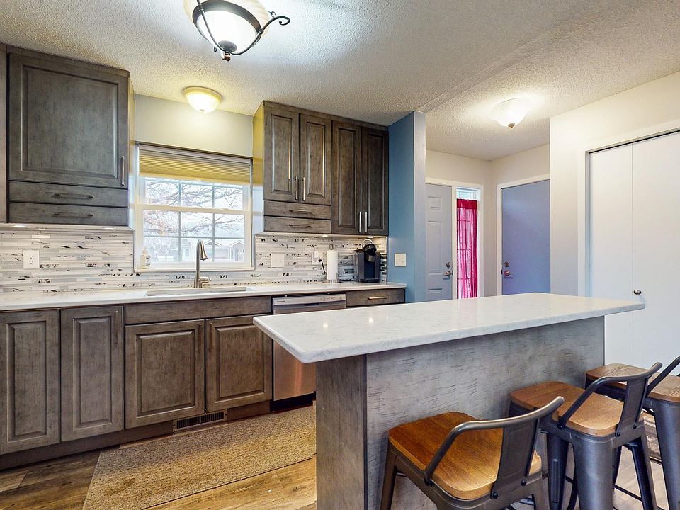 3864 Hale Ave N, Oakdale, MN 55128 Zillow