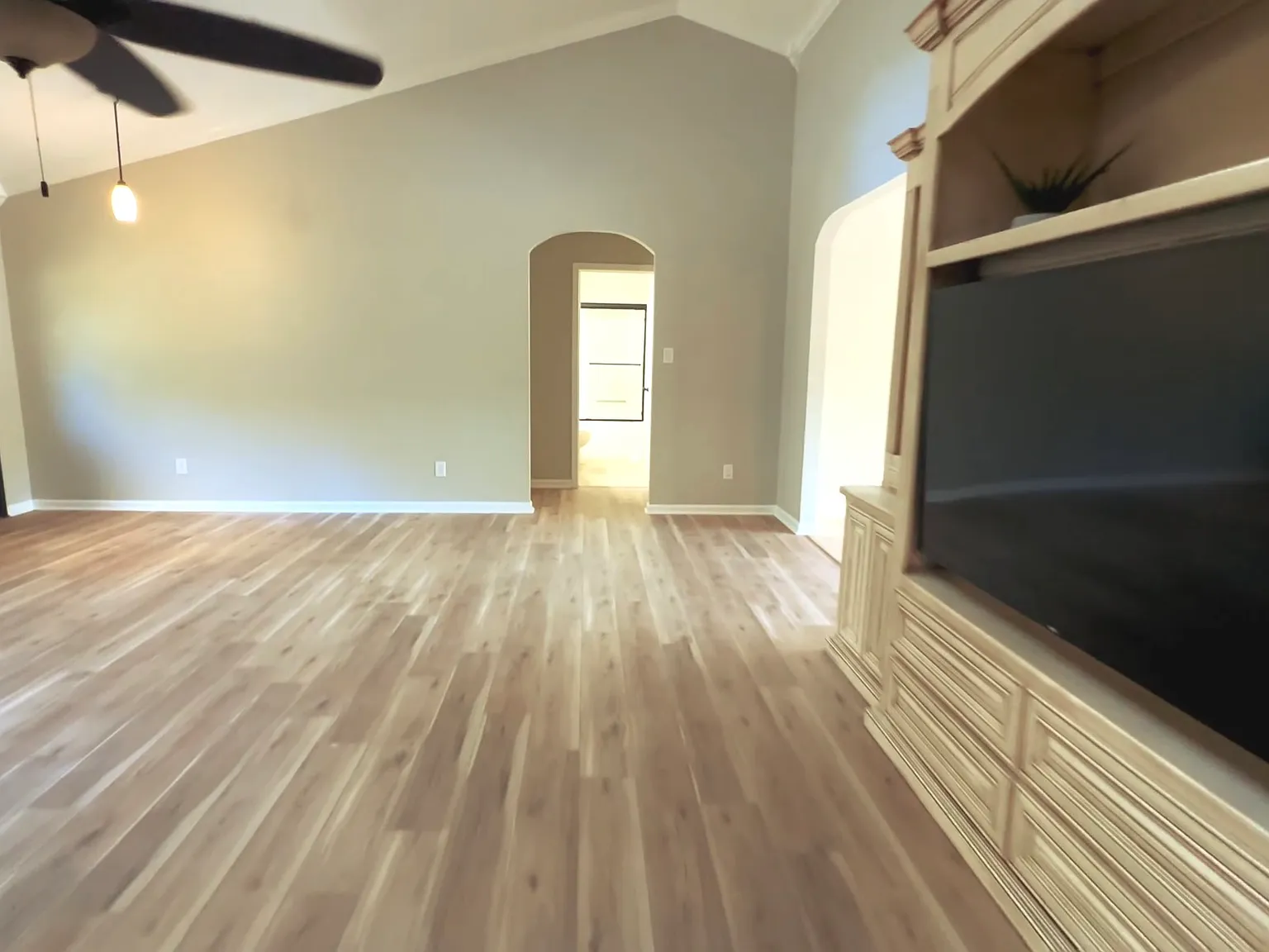 416 Lantern Terrace — Photo 3