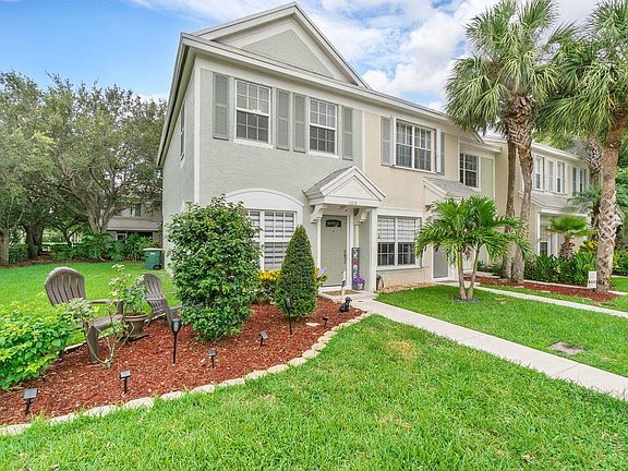 4th image of 11010 Sand Dollar Court