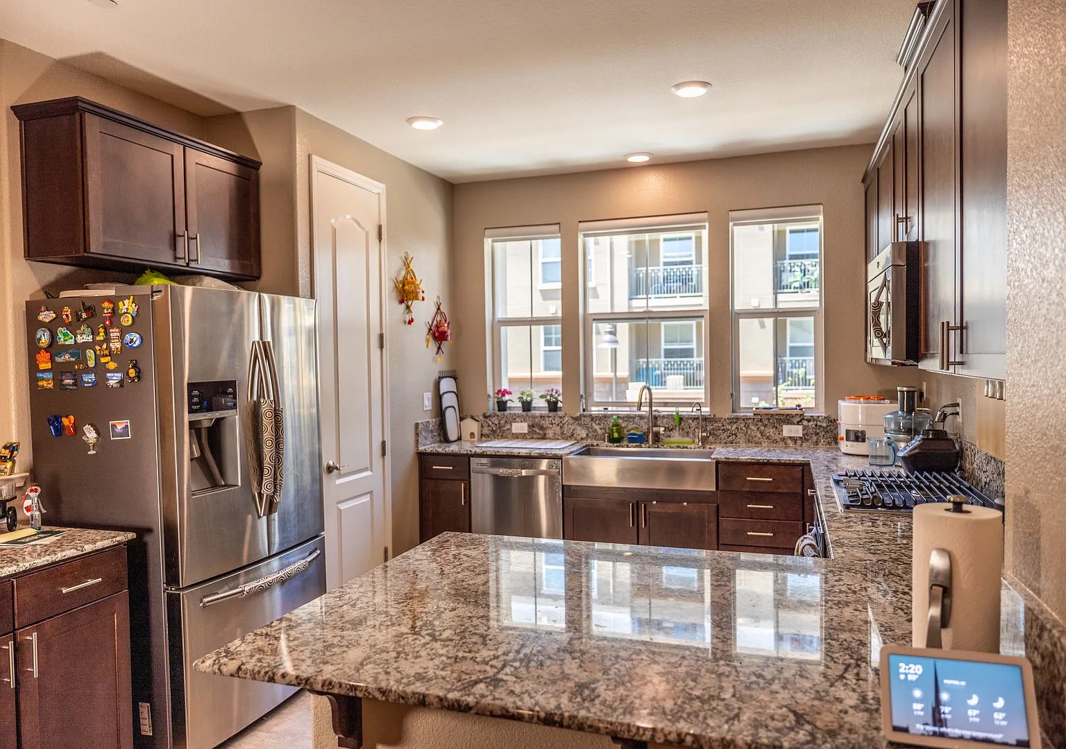 Silicon Valley living at its finest. 3 bd/3 bath next to Milpitas BART. — Photo 2