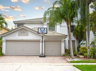 3366 SW 181st Ter, Miramar, FL 33029