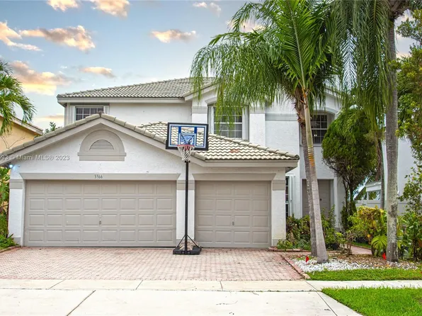 3366 SW 181st Ter, Miramar, FL 33029