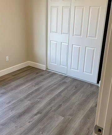 3rd image of 143 Linda Way #C