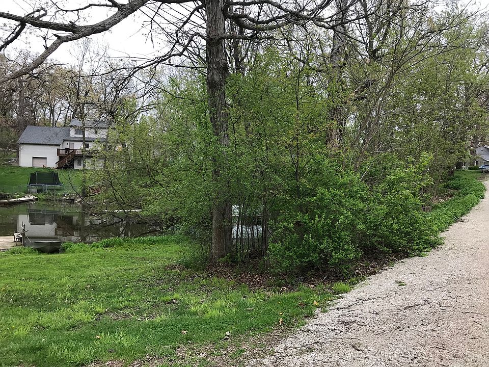 2nd image of 27588 W Ashland Ave Lot 1