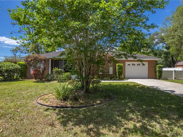 9503 E Fernwood Pl, Inverness, FL 34450