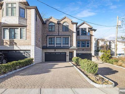 151 Old Palisade Rd #B, Fort Lee, NJ, 07024