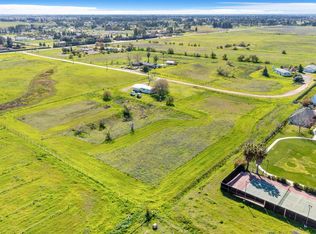 8724 E Herndon Ave, Clovis, CA 93619