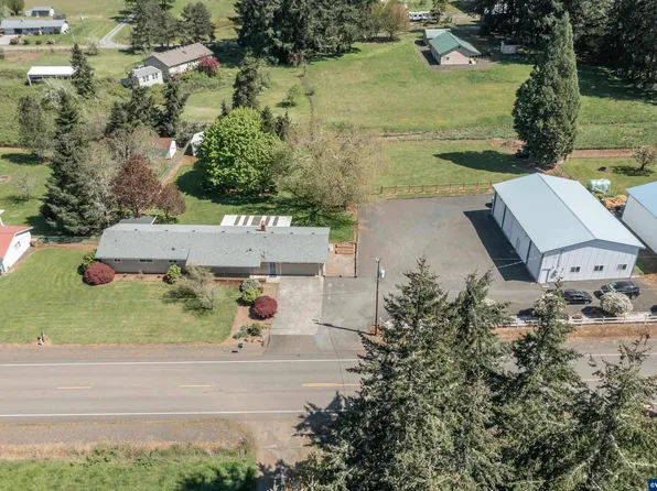 28791 Liberty Rd, Sweet Home, OR 97386