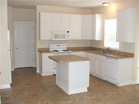 2nd image of 7842 Birch Creek Dr