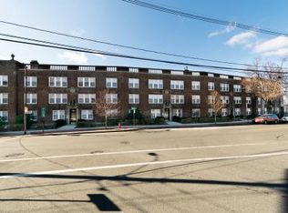 304 Washington Ave APT 6, Chelsea, MA 02150