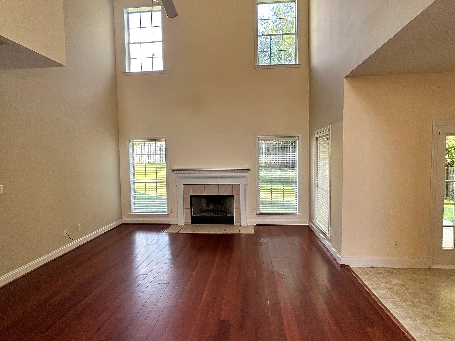 539 Forest Lakes Dr — Photo 2