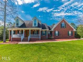 160 Tabor Forest Dr, Oxford, GA 30054