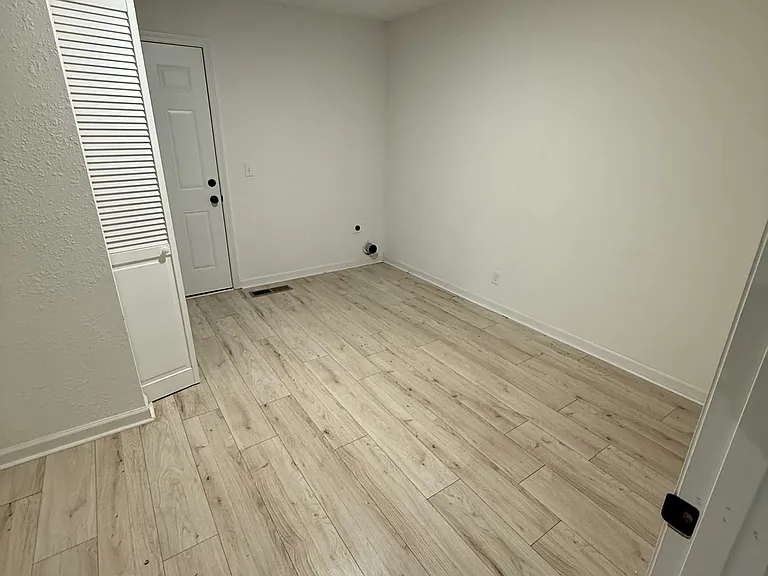 551 N Summitlawn Ln — Photo 5