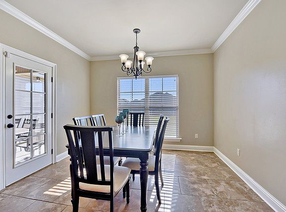 5th image of 2617 Sea Shore Dr