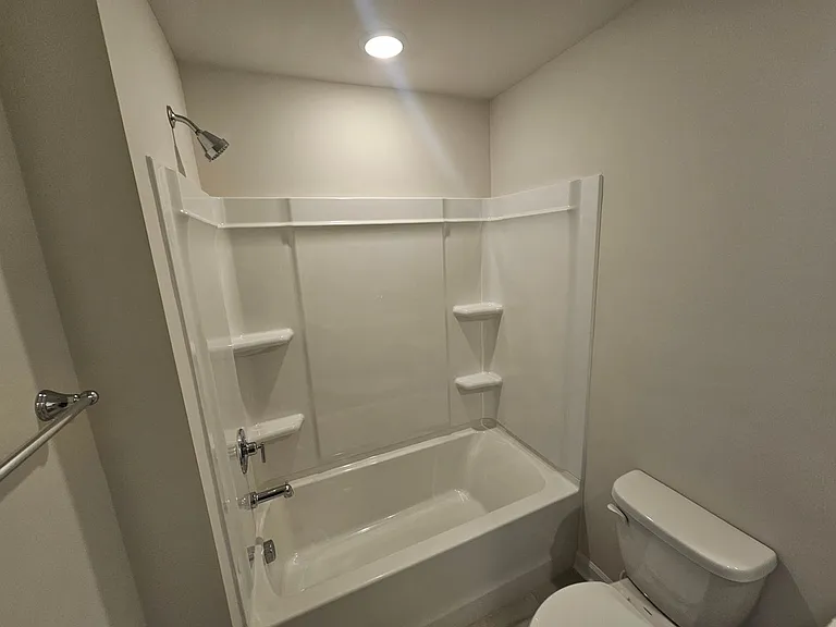 1203 Falling Acorn Ln — Photo 27