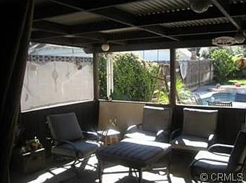 4th image of 208 W Olive St