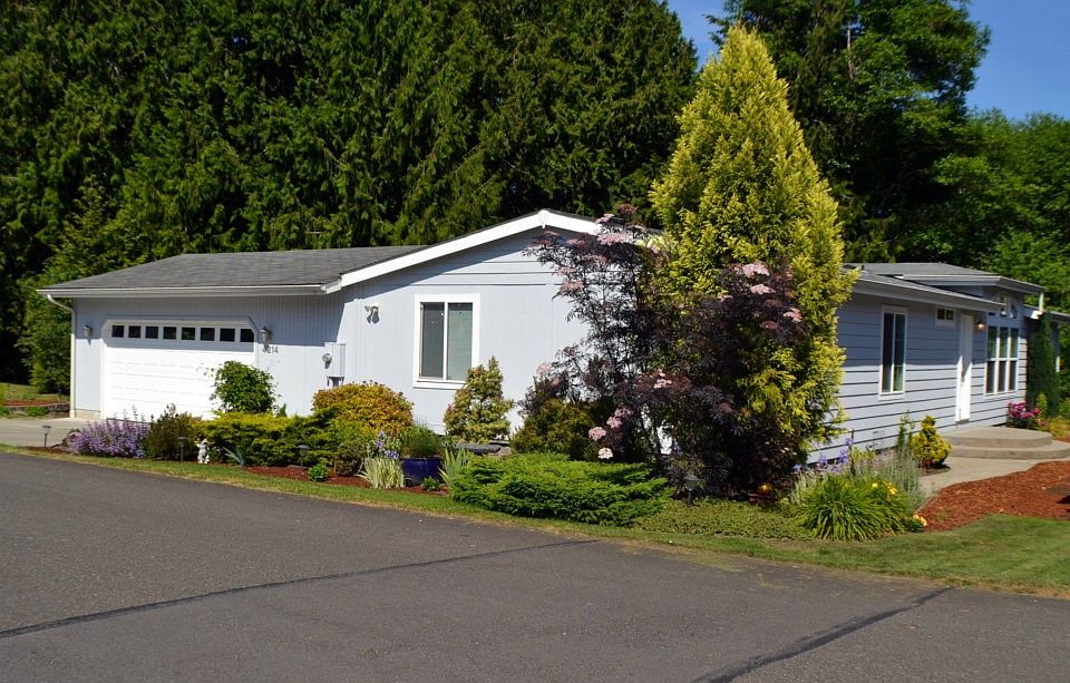 1st image of 4214 Illahee Ln SW