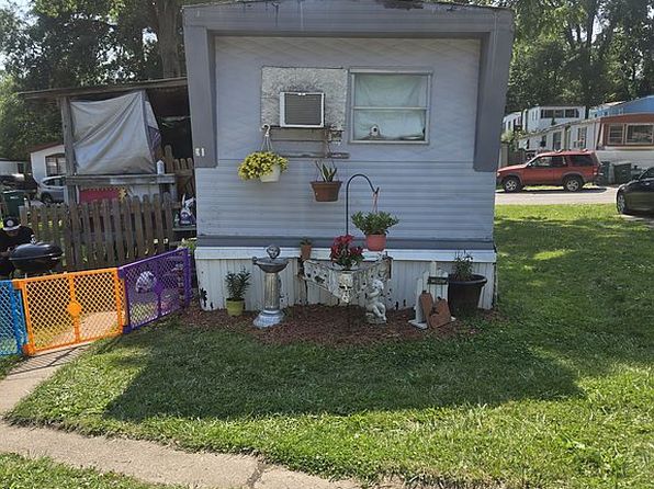 301 S B St #301