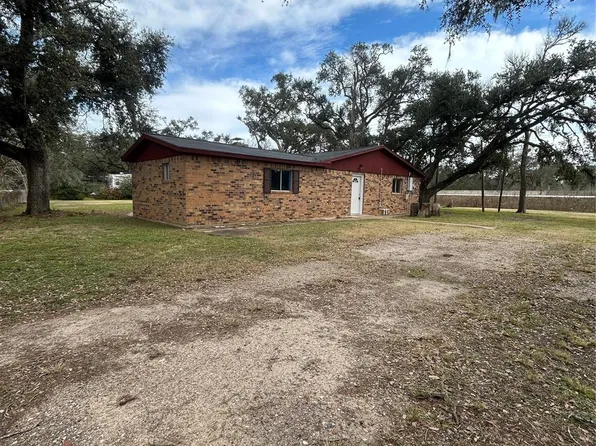 5811 S F Austin Rd, Freeport, TX 77541