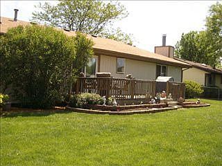 4th image of 738 Loomis Dr