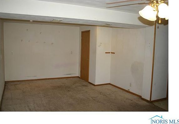 4th image of 4640 Ottawa Trl