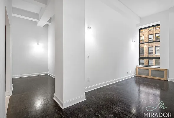 Rented by Mirador Real Estate | media 7