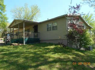 3998 Peters Ford Rd, Leslie, MO 63056