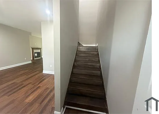 2733 Penwood Pl — Photo 5