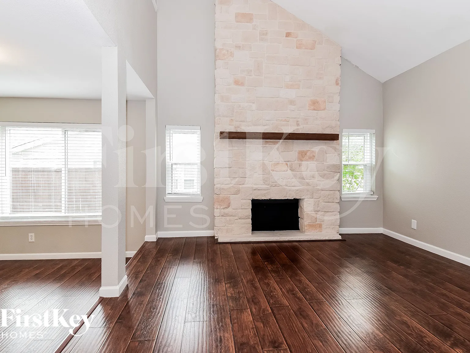 3 bed, 2.5 bath, 2196 sqft, $2,680 — Photo 4