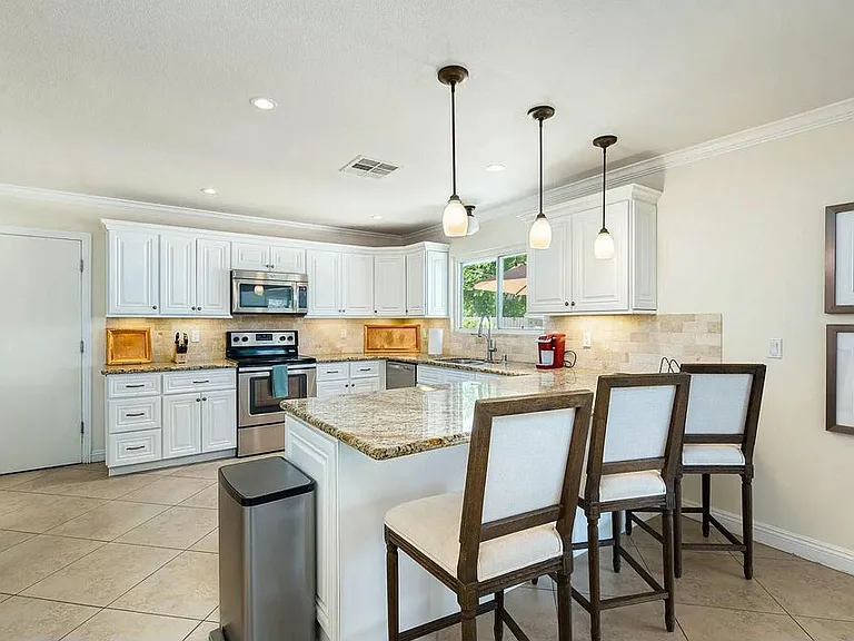 46890 Highland Palms Dr — Photo 22