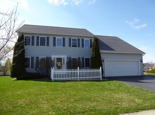 86 Butler Dr, South Burlington, VT 05403