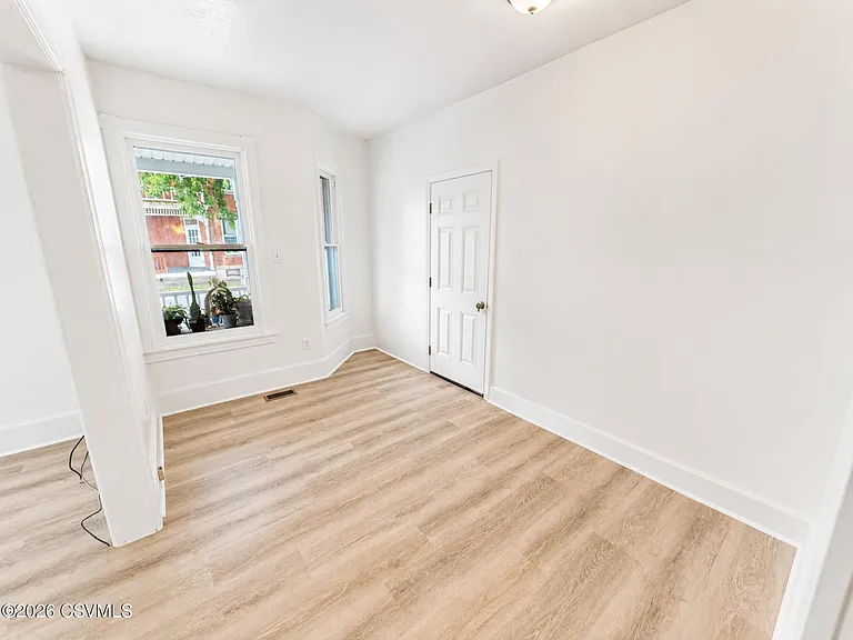 308 E Front St #101 — Photo 2