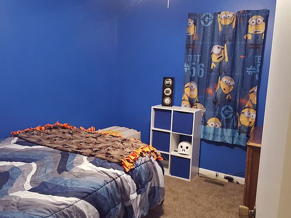 Bedroom 2/Upper Level