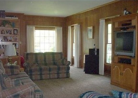 2nd image of 40 Park St