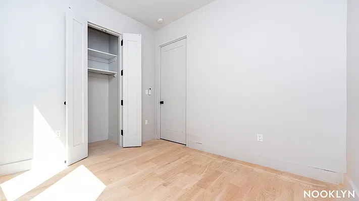 Rented by Nooklyn NYC LLC | media 9