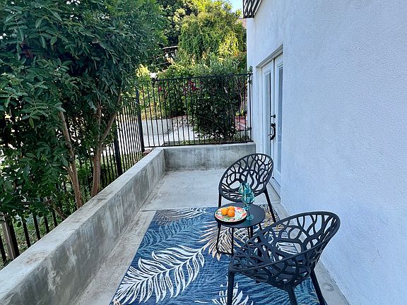 Private, fully fenced patio is just for you!