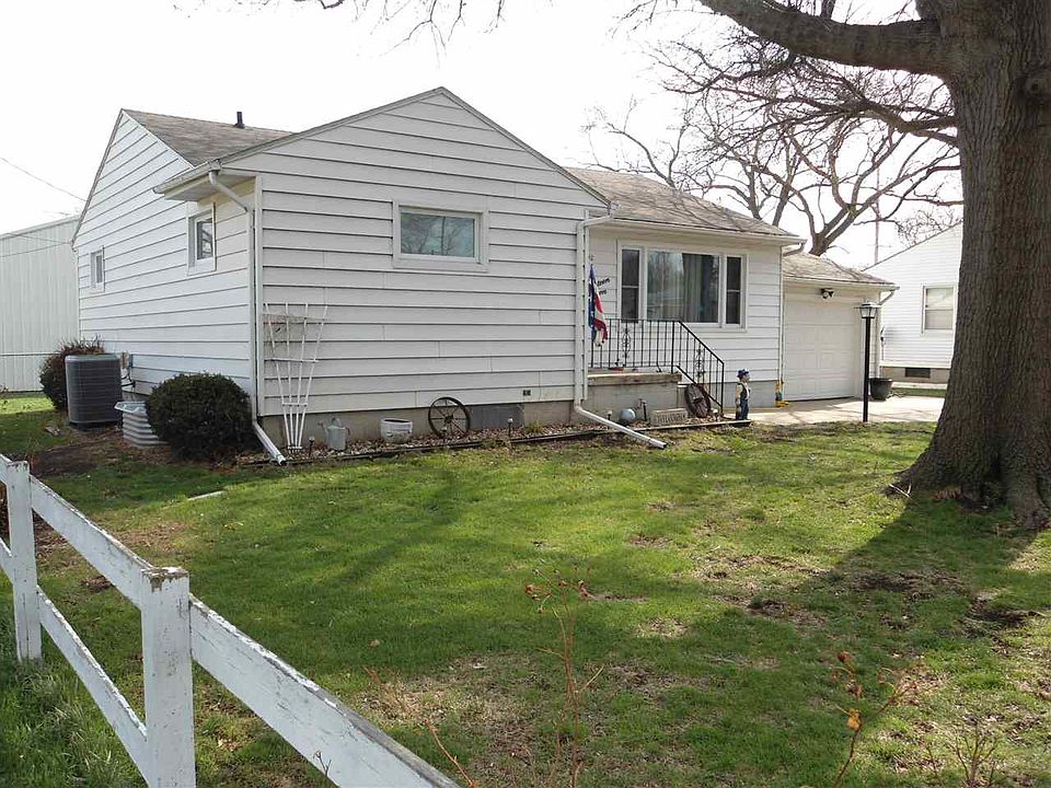 1913 High St Beatrice NE 68310 Zillow