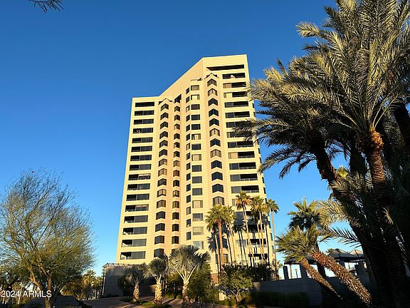 2nd image of 1040 E OSBORN Road #404