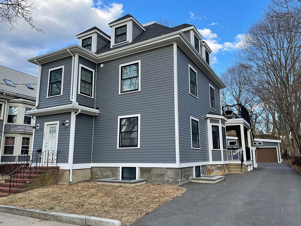 1st image of 321 Lafayette St #2