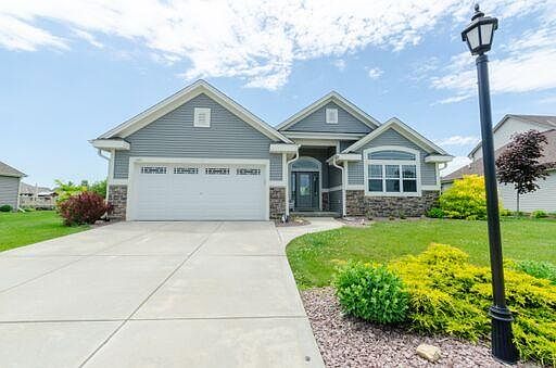 1st image of 1427 Mamerow Ln W