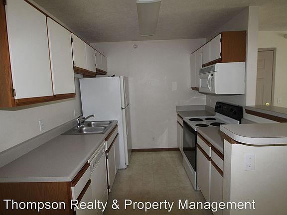 4th image of 8005 S 48th St APT 301