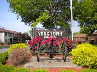 7402 Patrick Henry Rd APT 7, Louisville, KY 40214