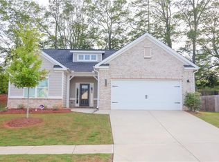 1115 Stonecreek Bnd, Monroe, GA 30655